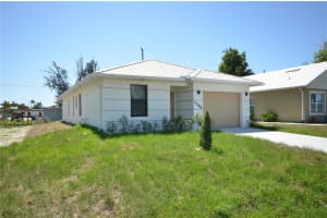 2188 BARKER BOULEVARD, FORT MYERS, FL 33916 - MLS#MFRO6403276
