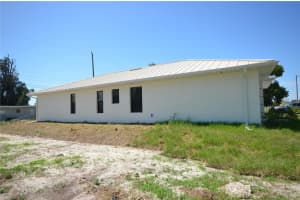 2188 BARKER BOULEVARD, FORT MYERS, FL 33916 - MLS#MFRO6403276