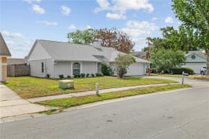 1049 NEELY STREET, OVIEDO, FL 32765 - MLS#MFRO6403493
