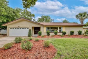 2106 Kewannee Trl, CASSELBERRY