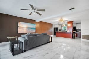 2422 SWEETBRIAR COURT, KISSIMMEE, FL 34744 - MLS#MFRO6403504