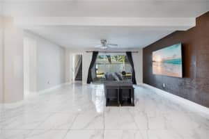 2422 SWEETBRIAR COURT, KISSIMMEE, FL 34744 - MLS#MFRO6403504