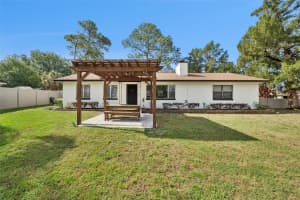 219 S Crystal Dr, SANFORD