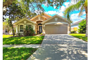 2608 VINEDALE AVENUE, VALRICO, FL 33596 - MLS#MFRO6403519