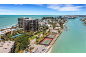 7600 BAYSHORE DRIVE, TREASURE ISLAND, FL 33706 - MLS#MFRO6403528