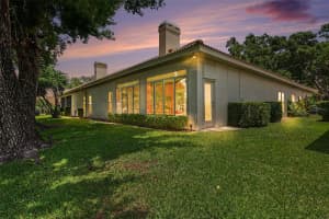 2406 SWEETWATER COUNTRY CLUB DRIVE, APOPKA, FL 32712 - MLS#MFRO6403531
