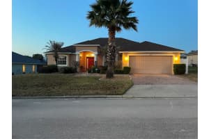 615 Dolcetto Dr, DAVENPORT