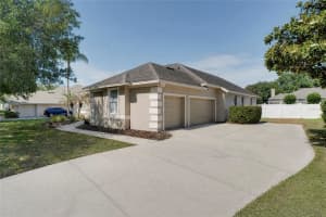 3820 NORBURY COURT, ORLANDO, FL 32835 - MLS#MFRO6403742