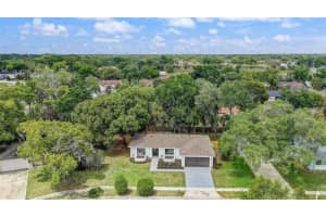 319 LOCH LOMOND AVENUE, LONGWOOD, FL 32750 - MLS#MFRO6403790