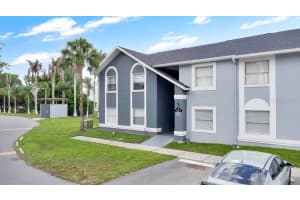 4227 PERSHING POINTE PLACE, ORLANDO, FL 32822 - MLS#MFRO6403801
