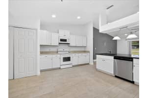 703 SUNRIDGE WOODS BOULEVARD, DAVENPORT, FL 33837 - MLS#MFRO6403867