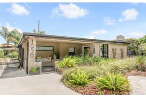 1929 ESSEX PLACE, ORLANDO, FL 32806 - MLS#MFRO6403871