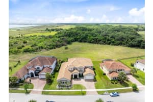900 WINDLASS COURT, KISSIMMEE, FL 34746 - MLS#MFRO6403877