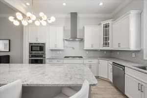 623 JACKSON STREET, ORLANDO, FL 32801 - MLS#MFRO6403923