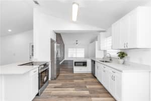 3204 SAINT JAMES AVENUE, DELTONA, FL 32738 - MLS#MFRO6403924