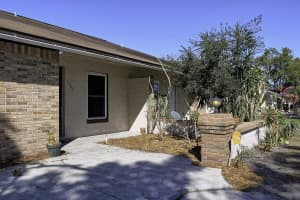 1382 HENDREN DRIVE, ORLANDO, FL 32807 - MLS#MFRO6403996