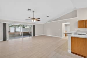 2294 KNOLLWOOD DRIVE, LEESBURG, FL 34748 - MLS#MFRO6404027