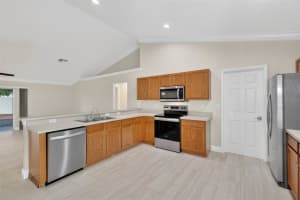 2294 KNOLLWOOD DRIVE, LEESBURG, FL 34748 - MLS#MFRO6404027