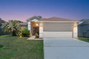 560 BROWN BEAR WAY, ST CLOUD, FL 34772 - MLS#MFRO6404036