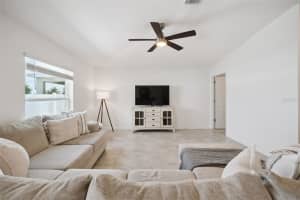 893 LAUREL VIEW WAY, GROVELAND, FL 34736 - MLS#MFRO6404060