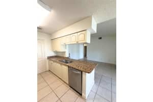 2550 ALAFAYA TRAIL, ORLANDO, FL 32826 - MLS#MFRO6404144