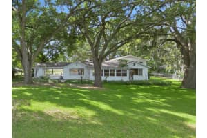 4111 LAKE LOCKHART DRIVE, ORLANDO, FL 32810 - MLS#MFRO6404177