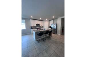 560 JERRY LN, HAINES CITY, FL 33844 - MLS#MFRO6404218