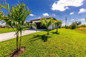 7316 DONAHUE STREET, PORT CHARLOTTE, FL 33981 - MLS#MFRO6404237