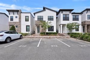 212 VILLA DOMANI CIRCLE, DAVENPORT, FL 33896 - MLS#MFRO6404251