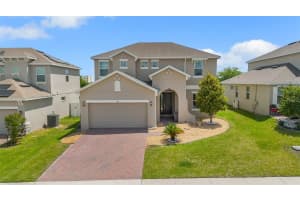 549 Sapphire Dr, DAVENPORT