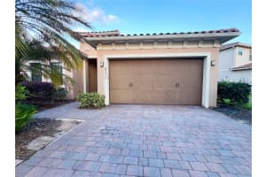 8213 PRESTBURY DRIVE, ORLANDO, FL 32832 - MLS#MFRO6404273