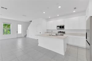 1773 SANIBEL DRIVE, DAVENPORT, FL 33896 - MLS#MFRO6404283