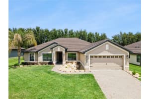 447 Lake Vista Dr, AUBURNDALE