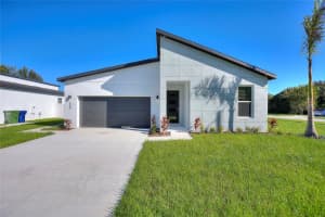 330 ROYAL PALM WAY, WINTER HAVEN, FL 33881 - MLS#MFRO6404469