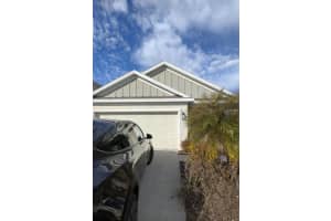 2002 PUNCH BOWL AVENUE, DAVENPORT, FL 33837 - MLS#MFRO6404477