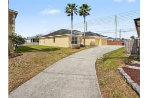 13750 OLD DOCK ROAD, ORLANDO, FL 32828 - MLS#MFRO6404480