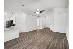 207 LAKE MCCOY DRIVE, APOPKA, FL 32712 - MLS#MFRO6404515