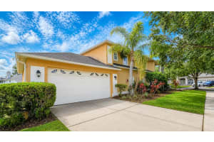 357 FAIRWAY POINTE CIRCLE, ORLANDO, FL 32828 - MLS#MFRO6404550