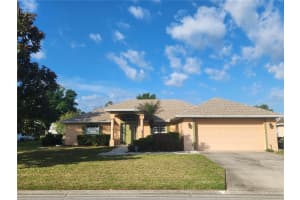 8 THE VILLAGE BOULEVARD, WINTER HAVEN, FL 33880 - MLS#MFRO6404562