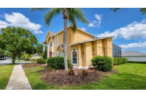 357 FAIRWAY POINTE CIRCLE, ORLANDO, FL 32828 - MLS#MFRO6404565