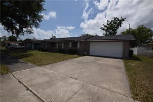 2762 CLEAR COVE LANE, ORLANDO, FL 32805 - MLS#MFRO6404566