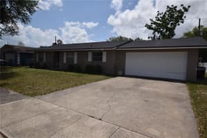 2762 CLEAR COVE LANE, ORLANDO, FL 32805 - MLS#MFRO6404566