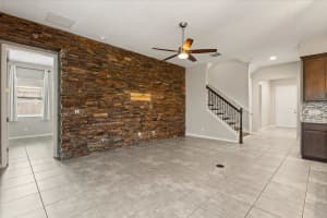 1046 GRAND HILLTOP DRIVE, APOPKA, FL 32703 - MLS#MFRO6404572
