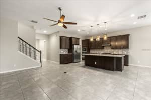1046 GRAND HILLTOP DRIVE, APOPKA, FL 32703 - MLS#MFRO6404572