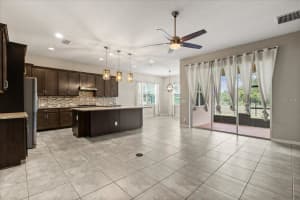 1046 GRAND HILLTOP DRIVE, APOPKA, FL 32703 - MLS#MFRO6404572