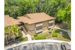 110 CYPRESS WOODS COURT, DELTONA, FL 32725 - MLS#MFRO6404654