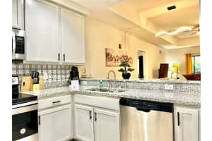 9055 TREASURE TROVE LANE, KISSIMMEE, FL 34747 - MLS#MFRO6404769