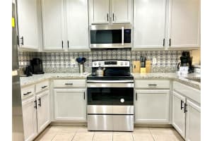 9055 TREASURE TROVE LANE, KISSIMMEE, FL 34747 - MLS#MFRO6404769