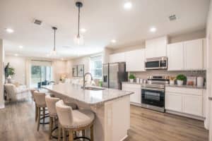 8 ROXBURY LANE, PALM COAST, FL 32164 - MLS#MFRO6404803