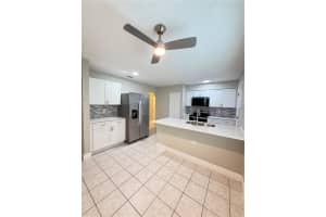 221 SHERRY AVE, WINTER SPRINGS, FL 32708 - MLS#MFRO6404854